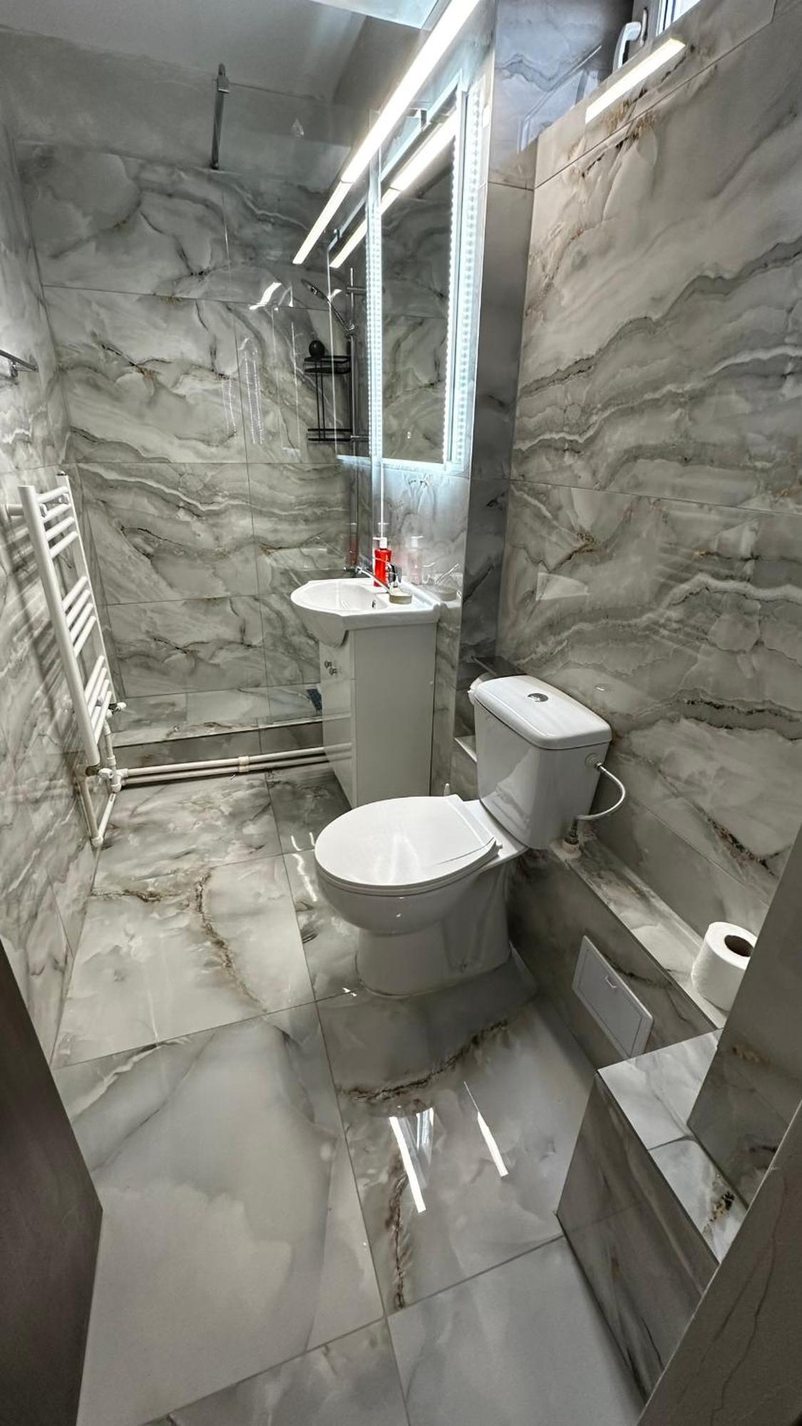 Piata Ovidiu Square Apartment Constanta Exterior photo